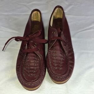 Softspots Women's Burgandy Brown Loafers Comfortable Lace Up Leather? 7M(NARROW)